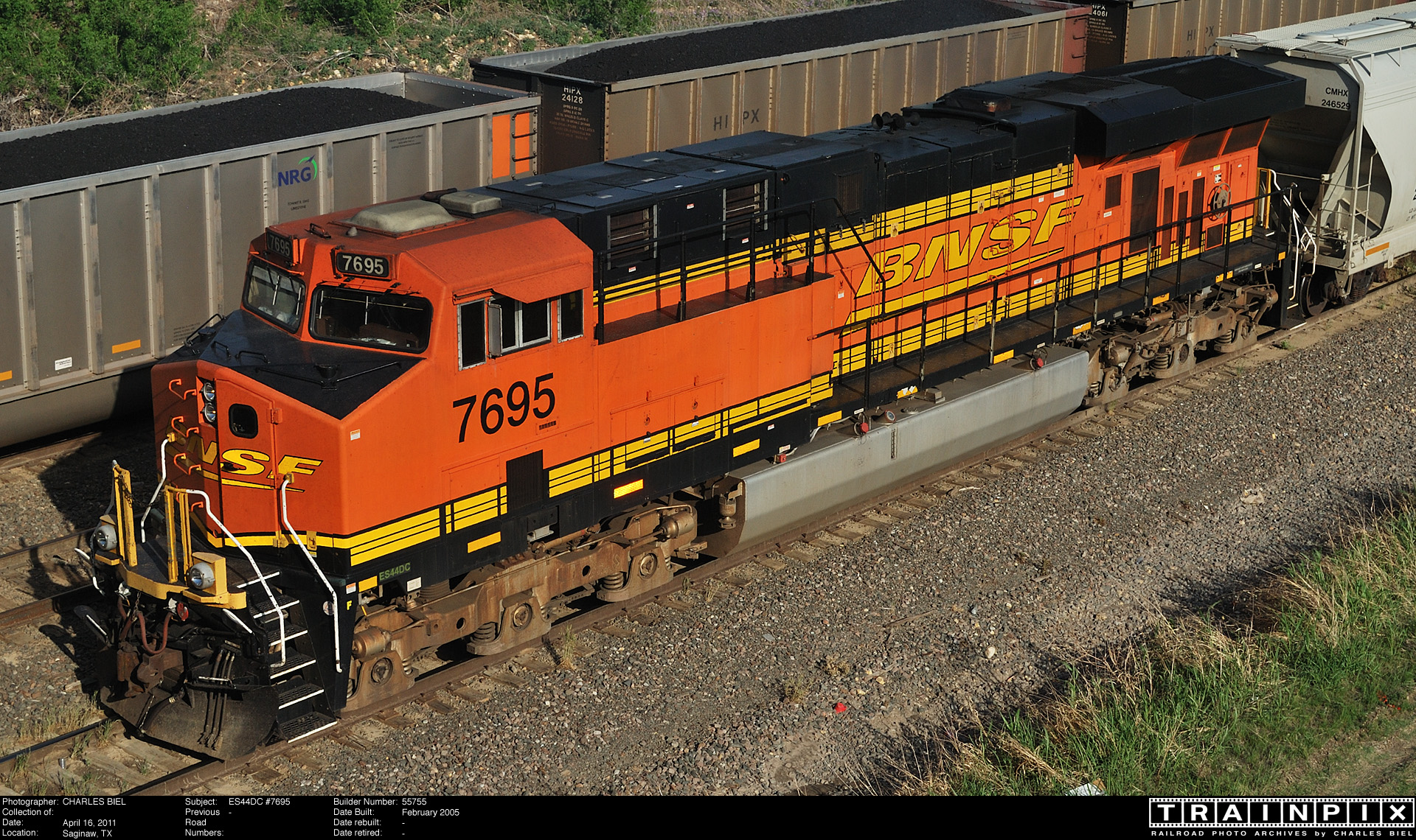 the-bnsf-photo-archive-es44dc-7695